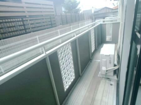 物件内観写真13　(日当たりの良いバルコニー)