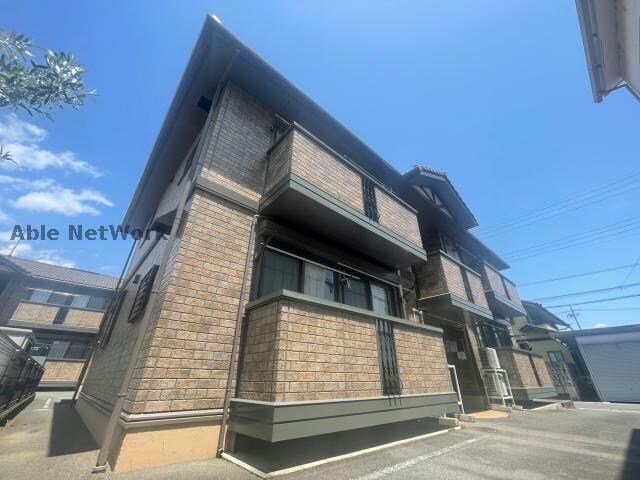 物件外観写真1　(A棟)