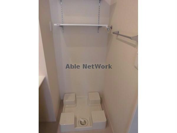 物件内観写真14　(室内洗濯機置場)