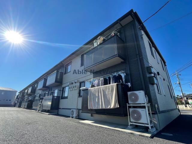 物件外観写真1　(B棟：日当たり抜群)