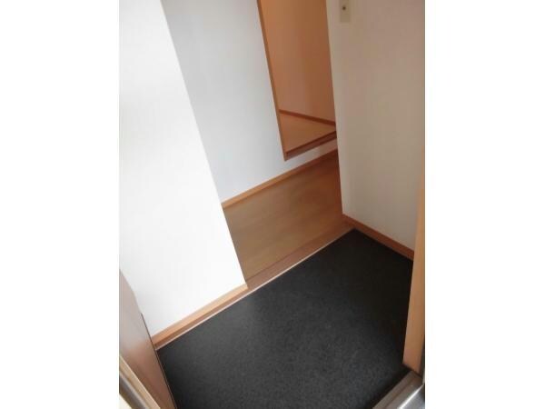 物件内観写真11　(シューズボックス付き)