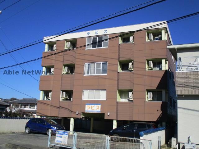 物件外観写真1　(外観からも日当たりの良さが分かります)