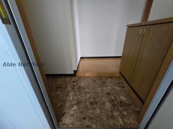 玄関回り