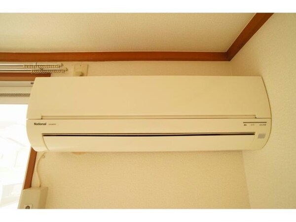 空調設備(エアコンは必需品です)