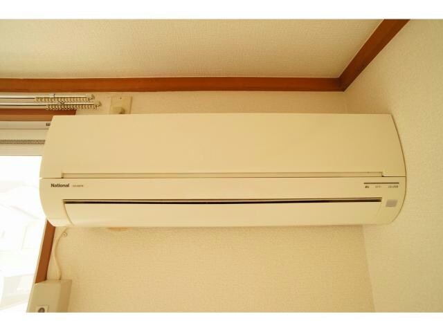 物件内観写真9　(エアコンは必需品です)