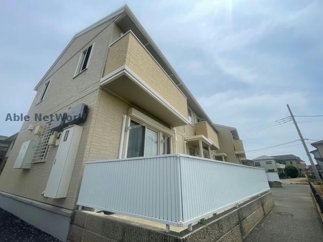 物件外観写真1　(日当たりの良さが分かります)