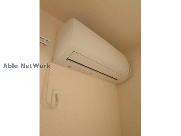 物件内観写真13　(エアコンは必需品)