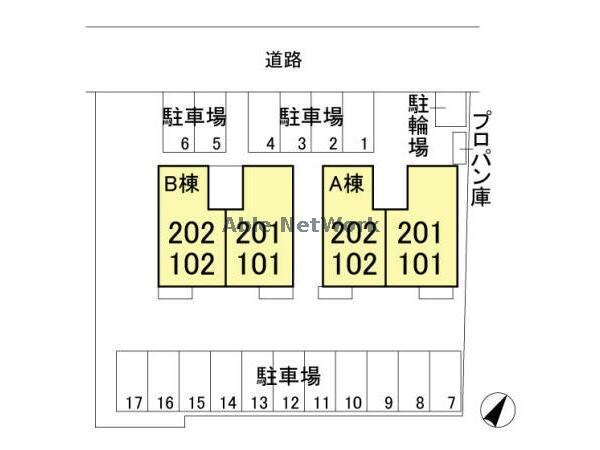 物件内観写真7　(駐車場配置図)