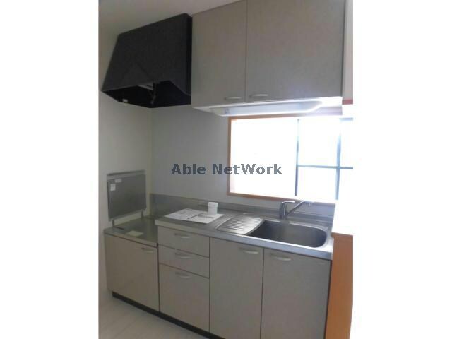 物件内観写真9　(対面式のキッチン)