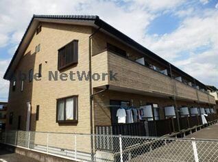 物件外観写真1　(きれいな外観です)