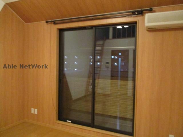 物件内観写真11　(エアコンは必需品です)