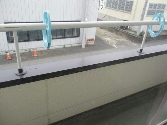 物件内観写真14　(洗濯物も安心です)