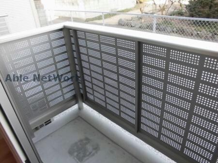 物件内観写真17　(洗濯物も安心です)