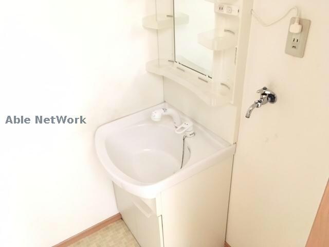 物件内観写真9　(嬉しい独立洗面台)