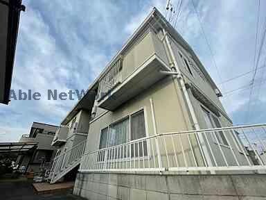 物件外観写真4　(きれいな外観です)