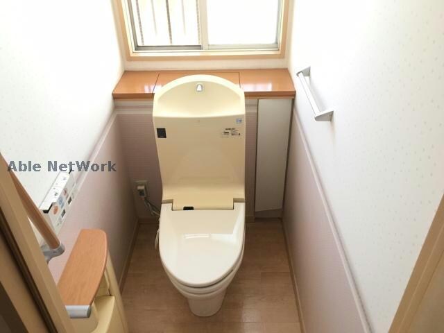 物件内観写真13　(収納が付いています。)