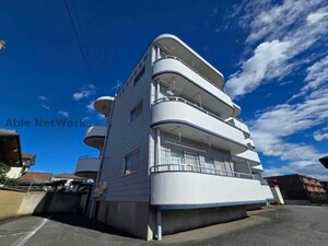 岡田マンション外観写真