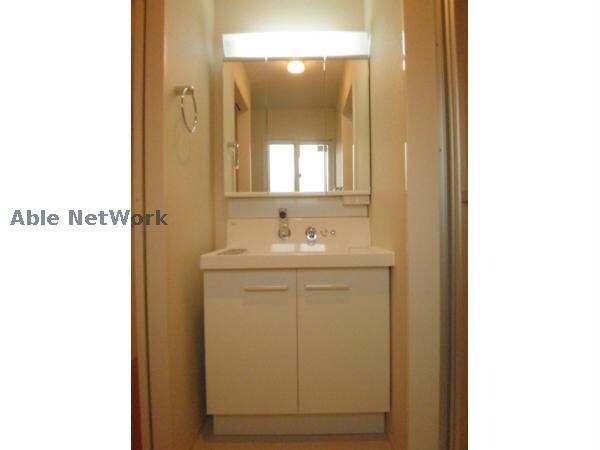 物件内観写真10　(嬉しい独立洗面台)