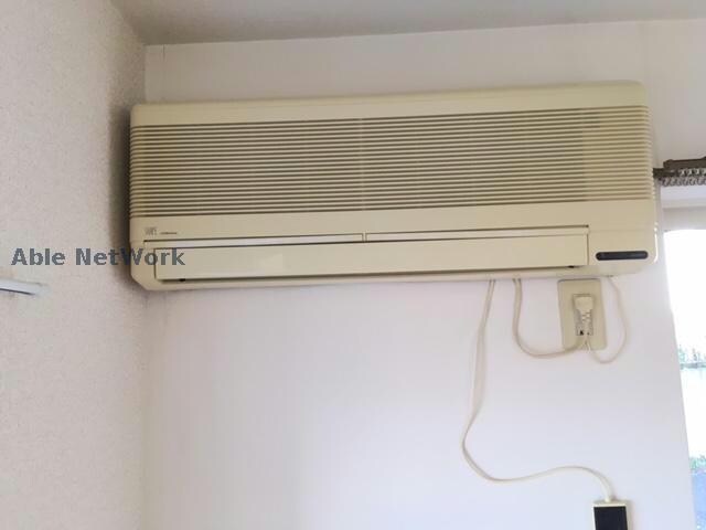 物件内観写真13　(エアコンは必需品)