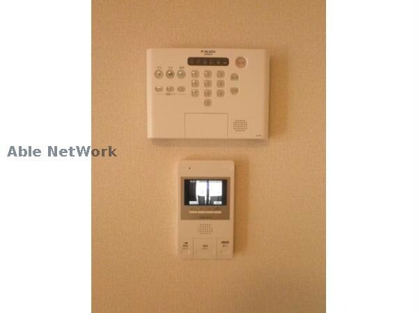 物件内観写真13　(TVモニター付きインターホン)