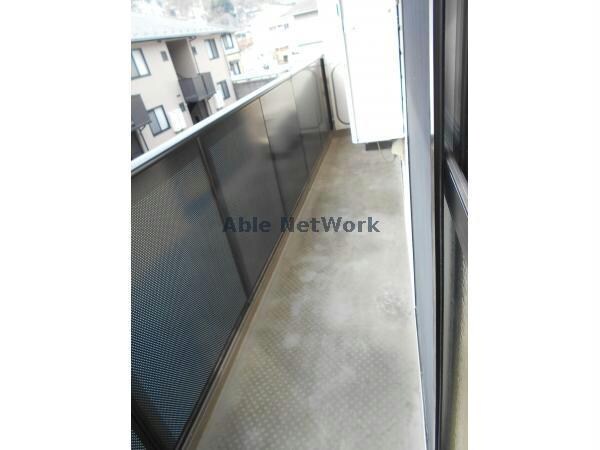 物件内観写真14　(洗濯物も安心です)