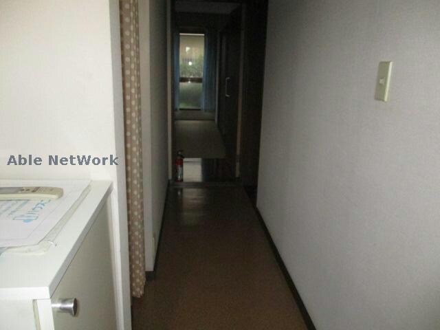 物件内観写真3　(シューズボックス付き)