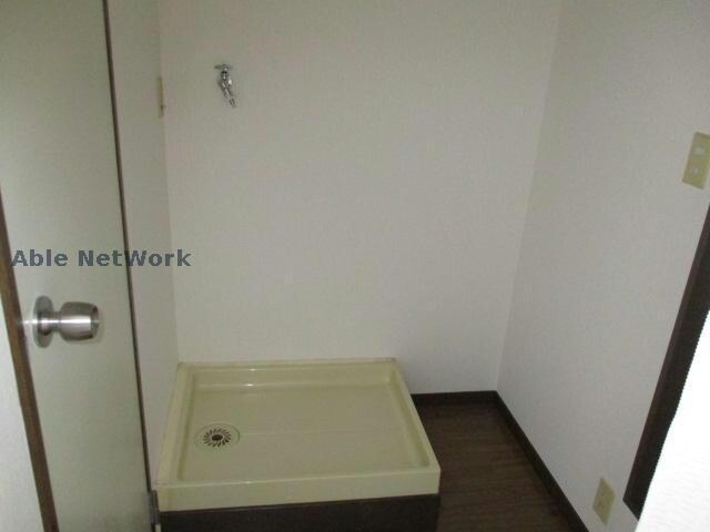 物件内観写真7　(室内洗濯機置き場)