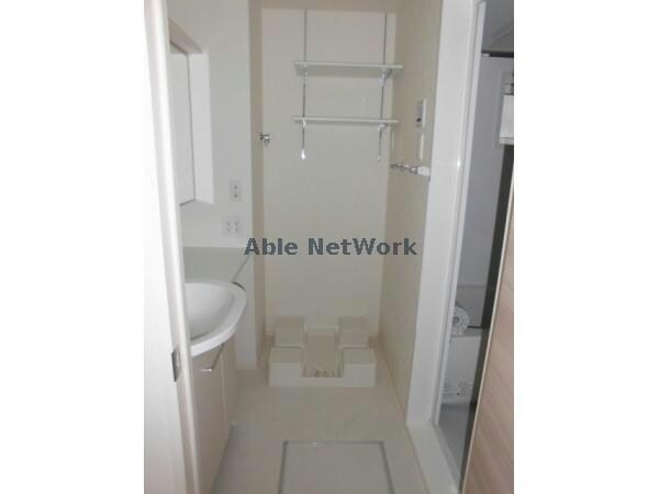 物件内観写真13　(室内洗濯機置き場)