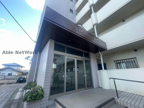 エントランス部分(2024/1 自動ドア設置工事完了)