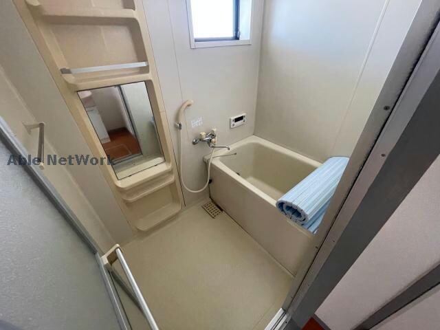 物件内観写真9　(ゆったり疲れを癒せます)