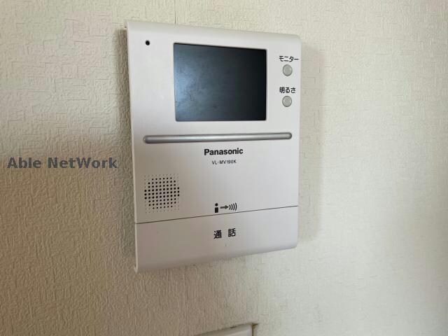 物件内観写真11　(TVモニター付きインターホン)