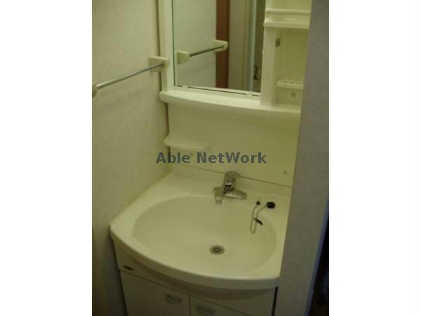 物件内観写真8　(うれしい独立洗面台)