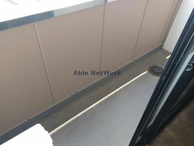 物件内観写真11　(洗濯物も十分干せます)