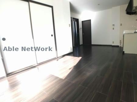 物件内観写真4　(開放感があります)