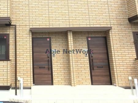 物件外観写真4　(落ち着いた雰囲気です。)