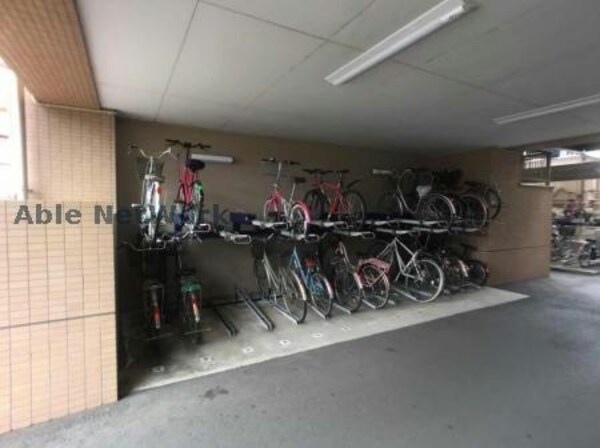 駐輪場