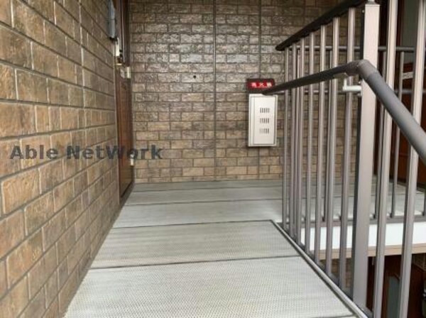 玄関回り
