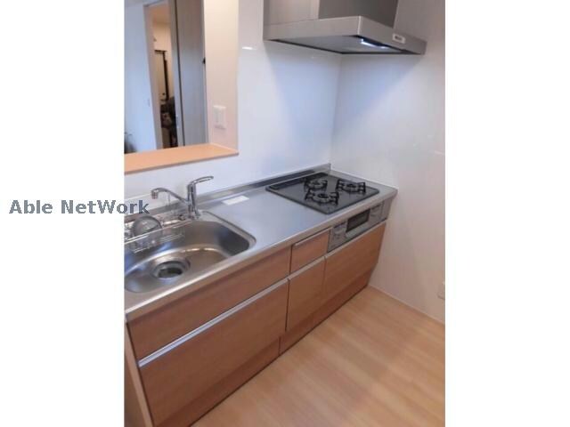 物件内観写真8　(システムキッチン)