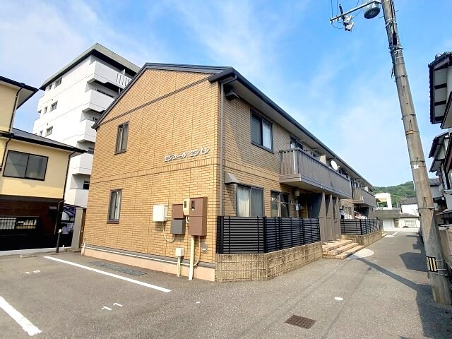セジュールセントレの物件外観写真