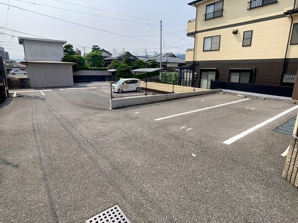 駐車場(2025年7月撮影)