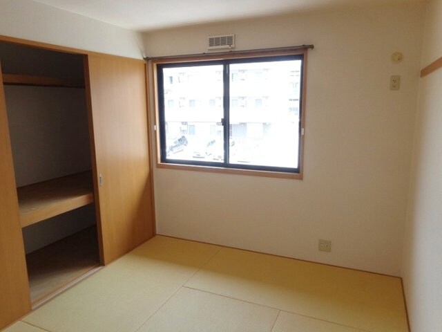 物件内観写真10　(北和室)