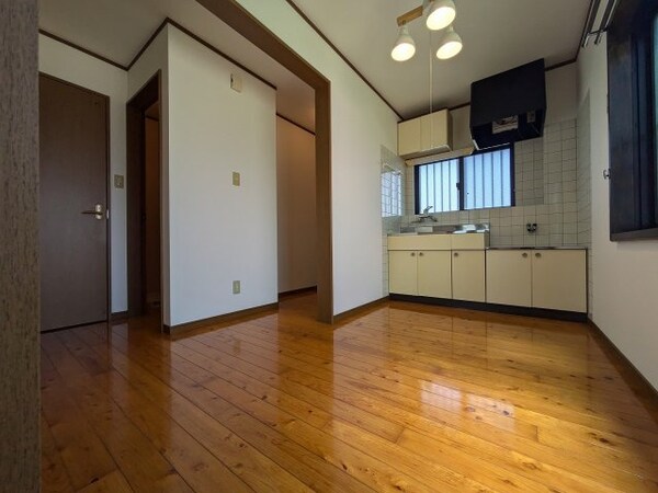 キッチン(2025年5月撮影※現況を優先致します。)