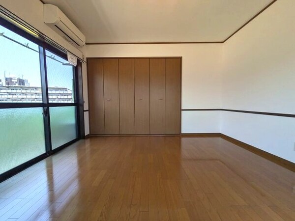 居室(2025年5月撮影※現況を優先致します。)