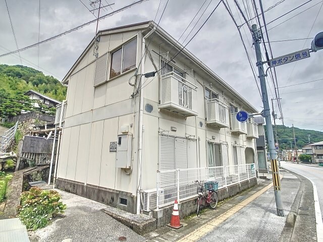 物件外観写真1　(現況を優先します。（撮影時期：2024年7月）)