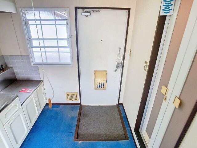 物件内観写真10　(現況を優先します。（撮影時期：2024年7月）)