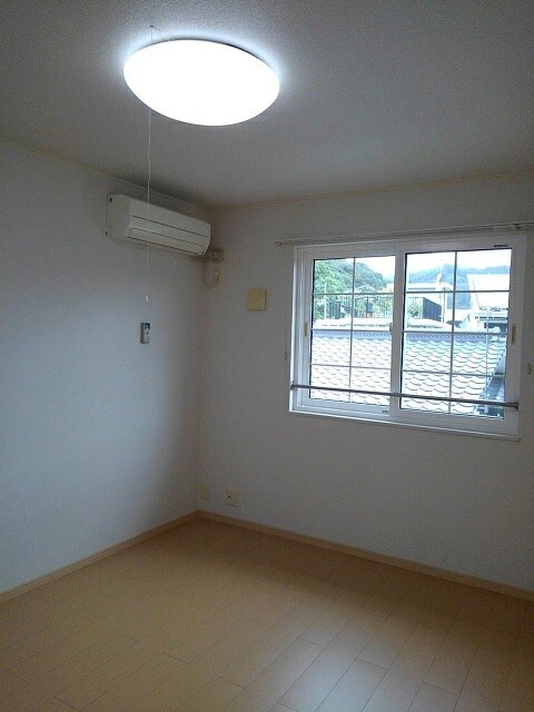 物件内観写真8　(その他部屋・スペース)