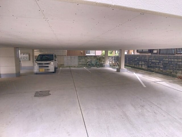 物件外観写真2　(現況が相違する場合は現況を優先致します。2025年9月撮影。)