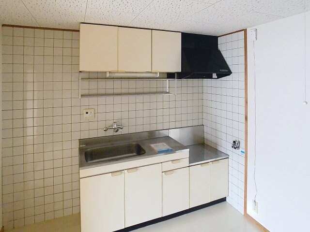 物件内観写真4　(現況が相違する場合は現況を優先致します。2025年9月撮影。)