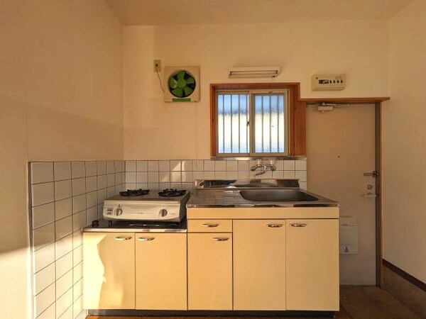 キッチン(2025年1月撮影※現況を優先致します。)