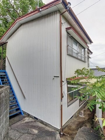 物件外観写真1　(現況を優先します。（撮影時期：2024年7月）)